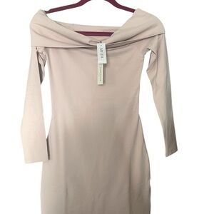 CONTOUR ARITZIA Size S